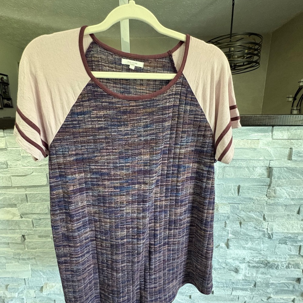 Maurices Purple Heather Raglan Short Sleeve Top with Pink Sleeves